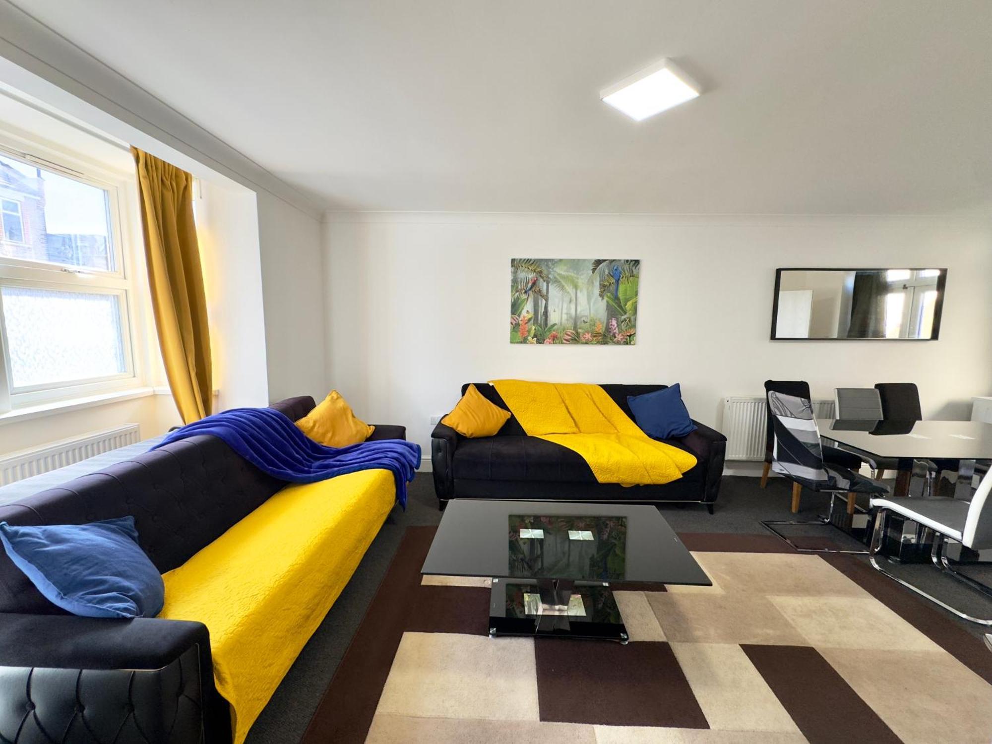 4 Bedrooms House, 3 Bathrooms , Separate Reception, Full Kitchen, Garden, Parking Londra Exterior foto